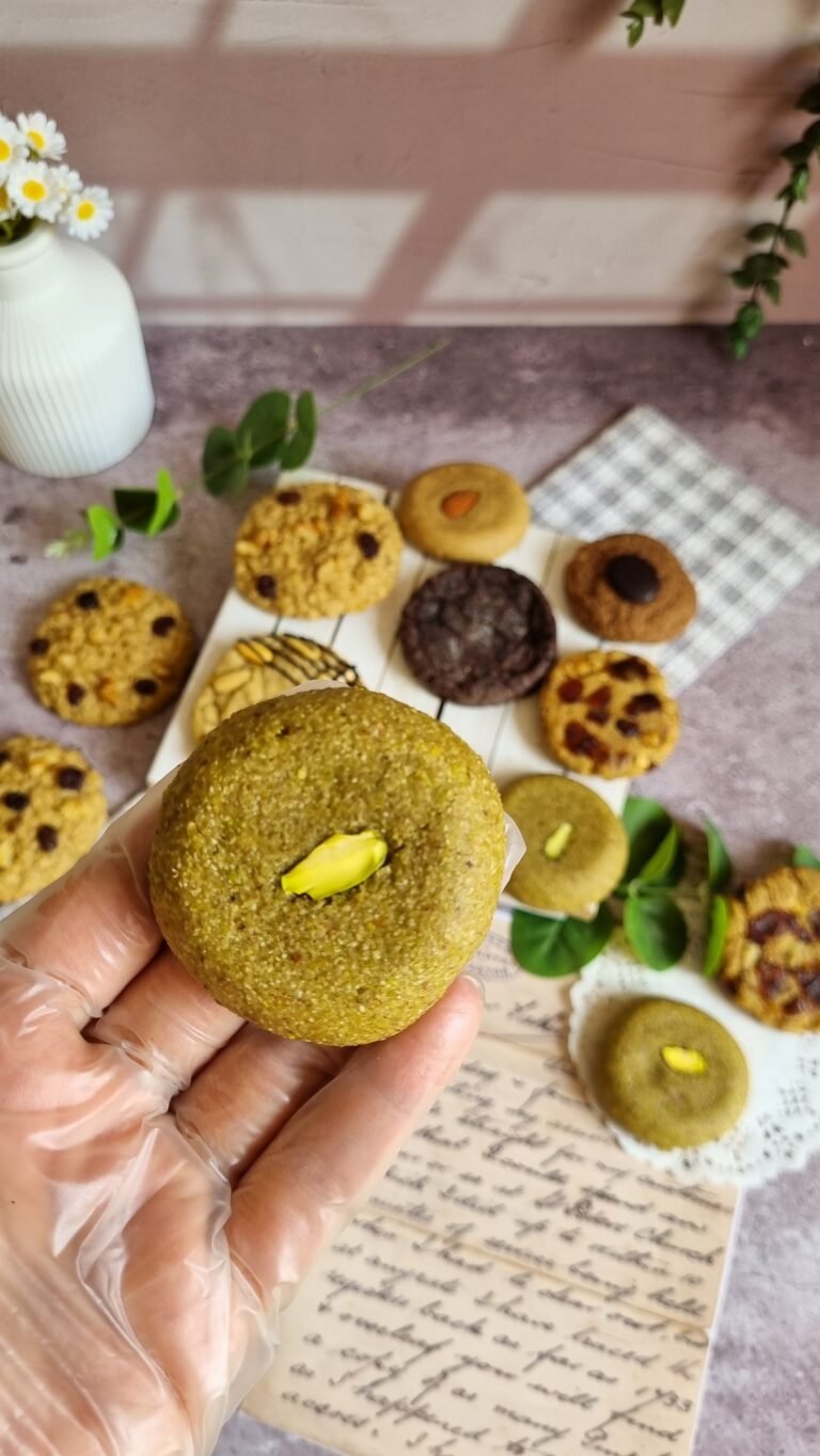 pistachio matcha cookie